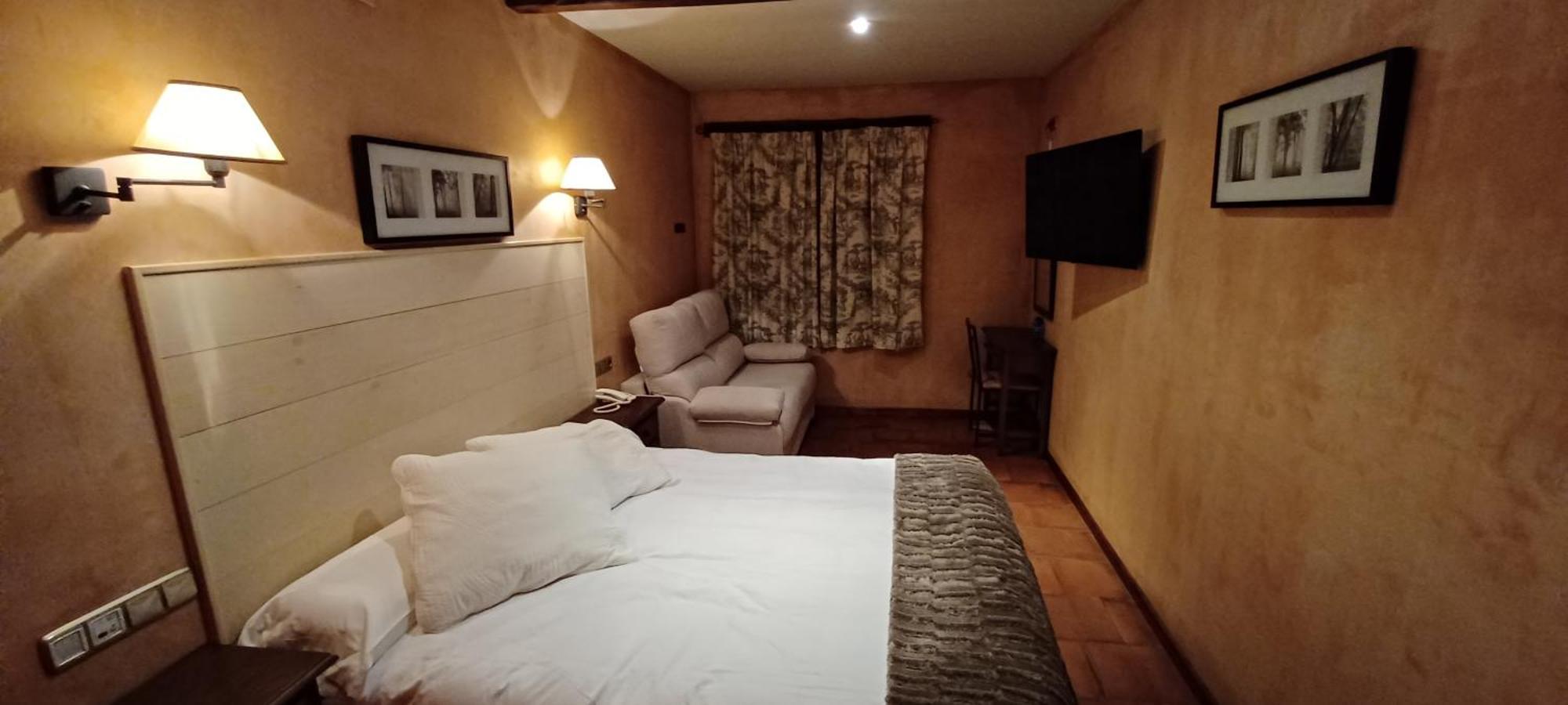 Hotel Rural Carlos I Garganta la Olla Ngoại thất bức ảnh