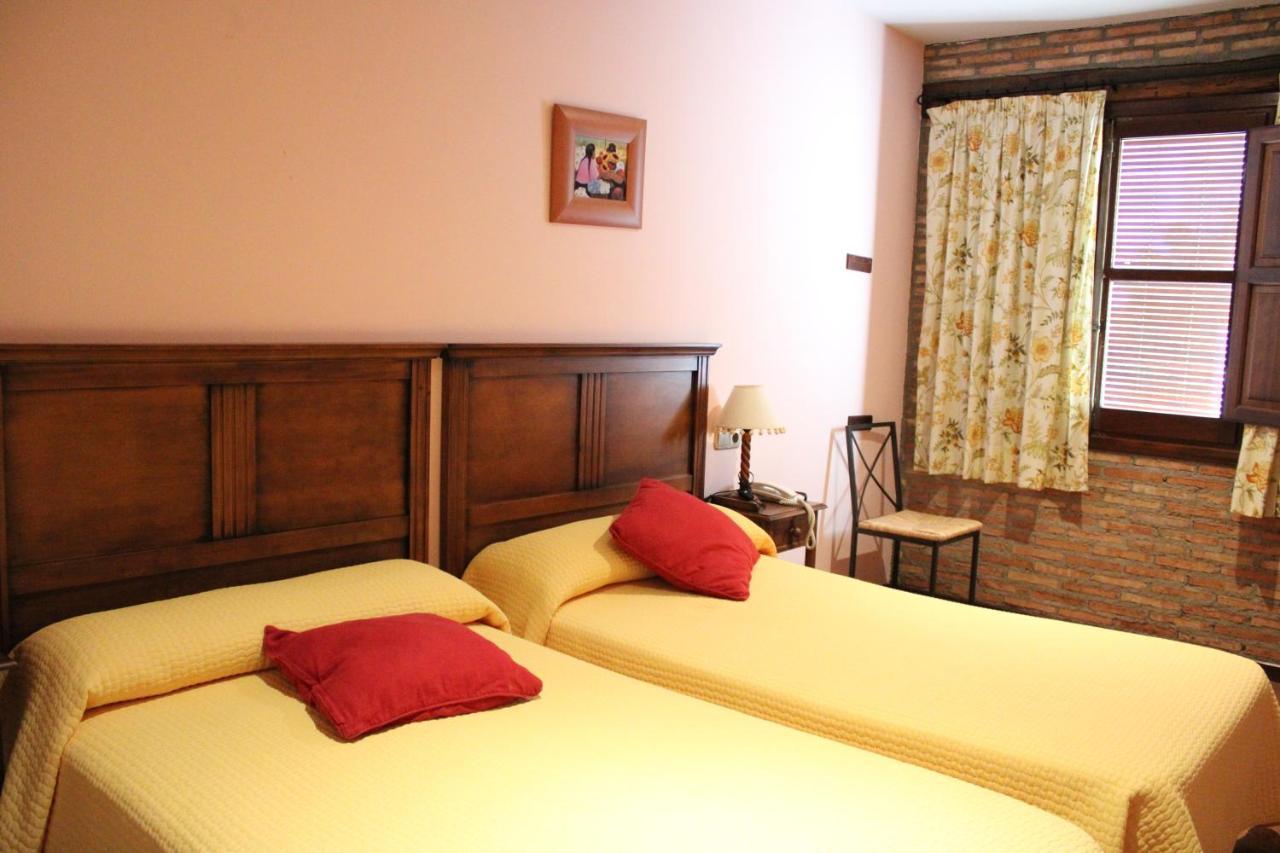 Hotel Rural Carlos I Garganta la Olla Ngoại thất bức ảnh